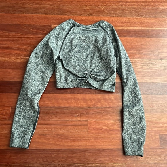 GYMSHARK vital seamless long sleeve crop top size small - Picture 4 of 4